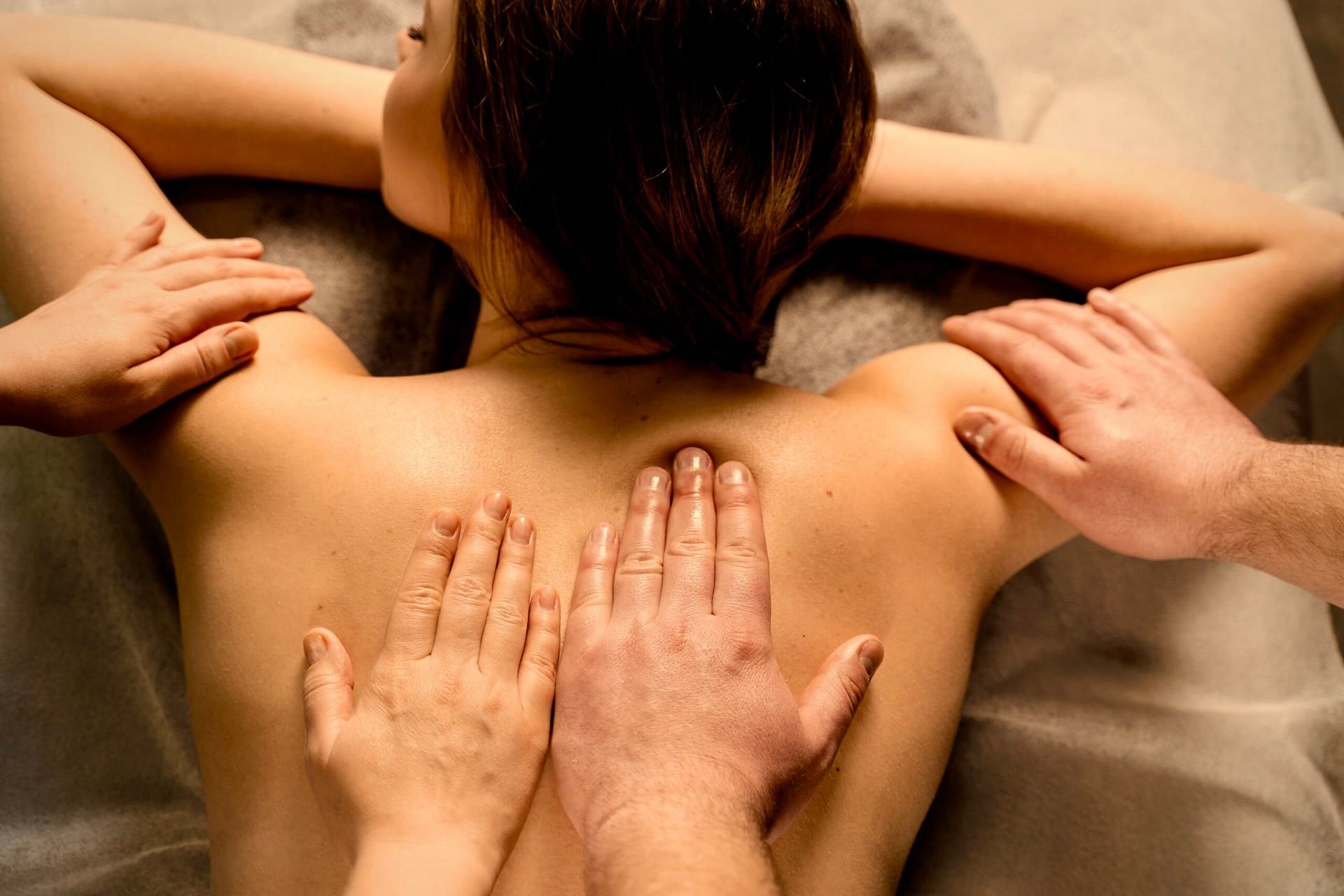 Luxury bespoke therapeutic massage treatment.